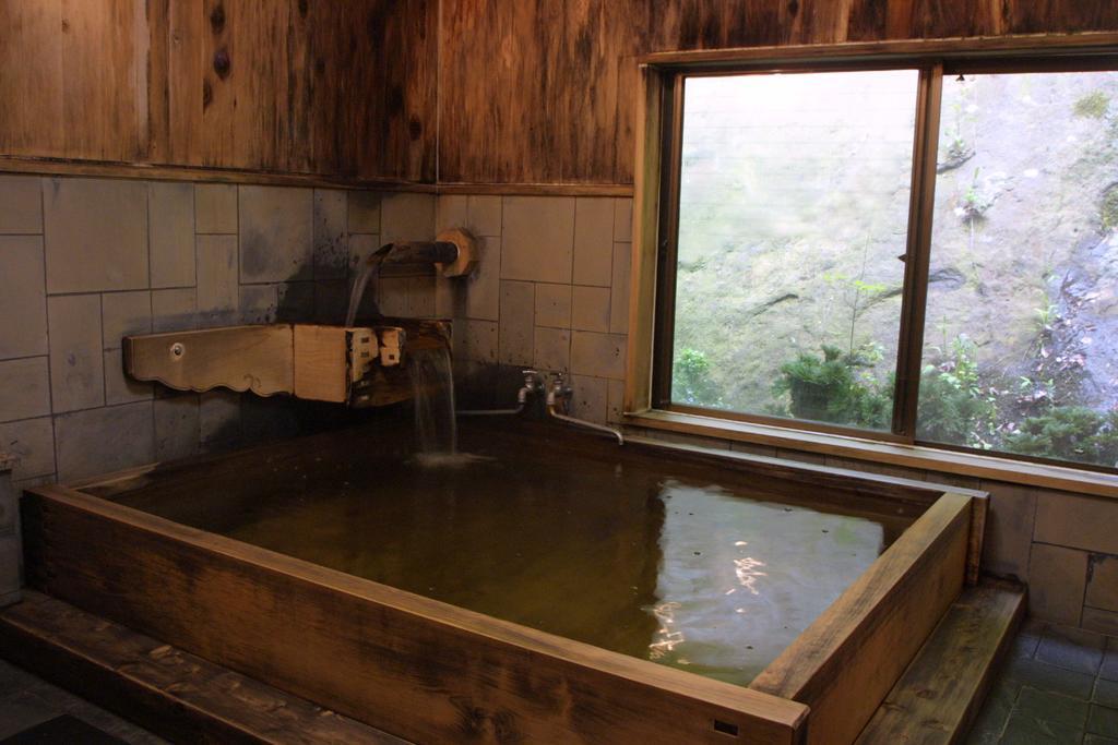 Yanagiya Hotel Chichibu Buitenkant foto